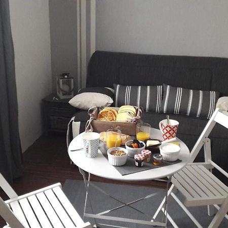 Chambre D'Hote - La Ruche Des Bleuets Mulsanne Bagian luar foto