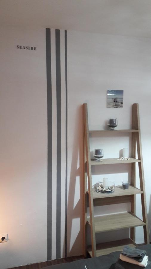Chambre D'Hote - La Ruche Des Bleuets Mulsanne Bagian luar foto