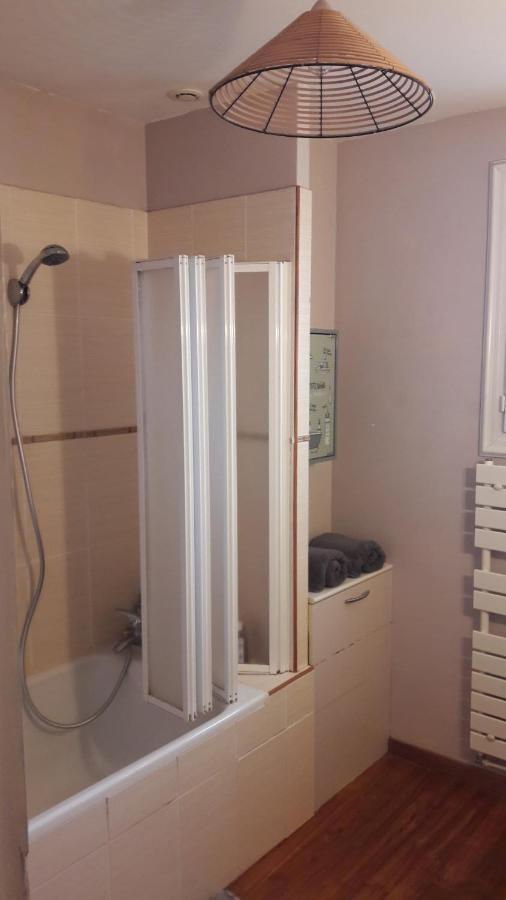 Chambre D'Hote - La Ruche Des Bleuets Mulsanne Bagian luar foto
